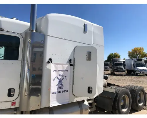 Peterbilt 379 Sleeper