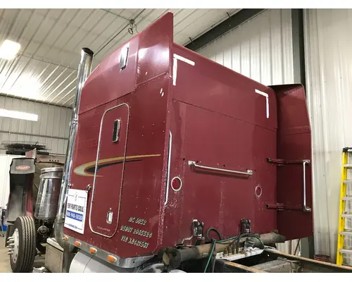 Peterbilt 379 Sleeper