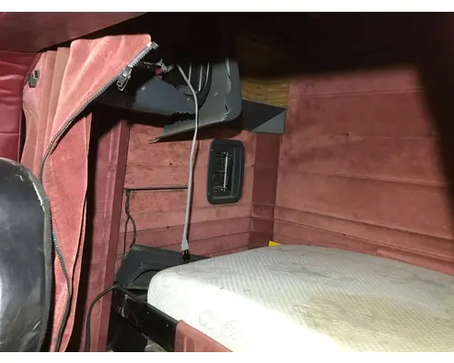 Peterbilt 379 Sleeper