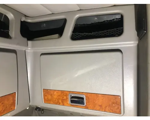 Peterbilt 379 Sleeper