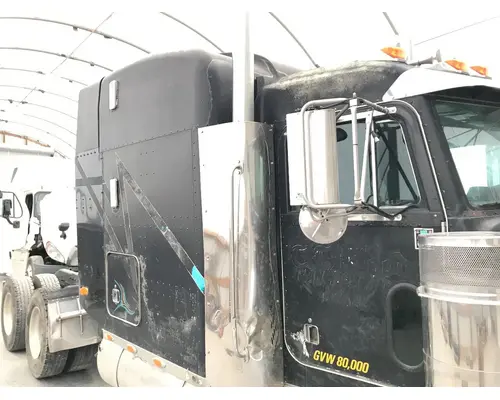 Peterbilt 379 Sleeper