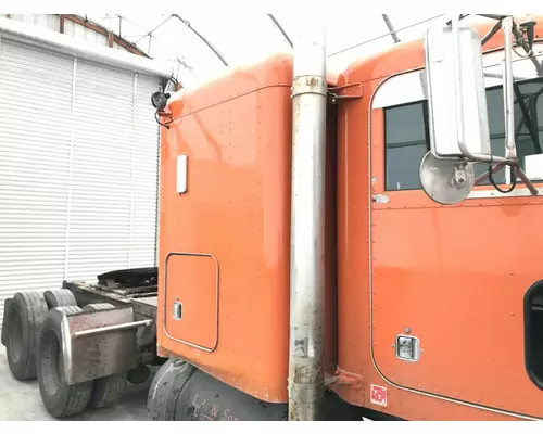 Peterbilt 379 Sleeper