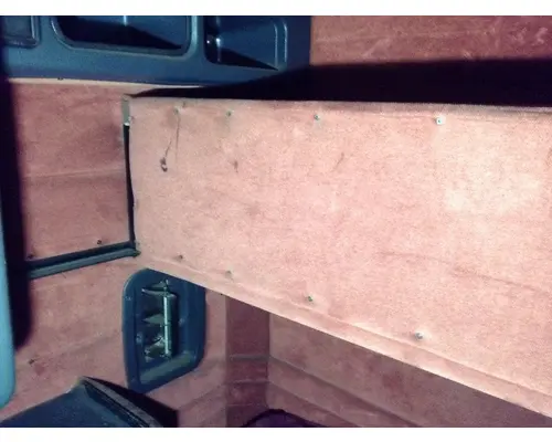 Peterbilt 379 Sleeper