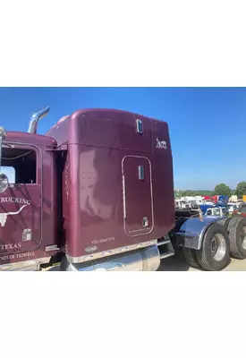 Peterbilt 379 Sleeper