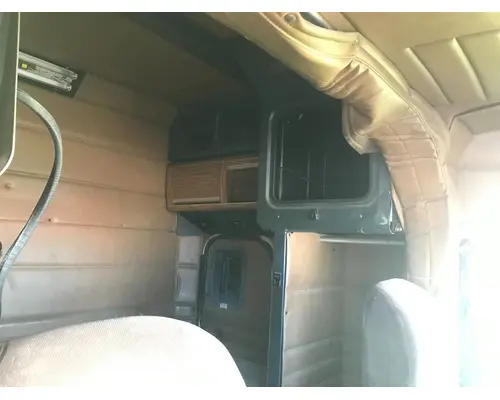 Peterbilt 379 Sleeper