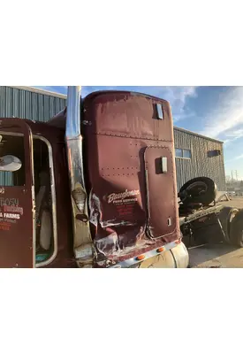 Peterbilt 379 Sleeper