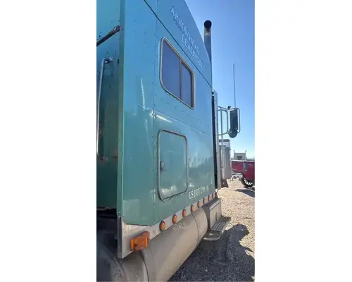 Peterbilt 379 Sleeper