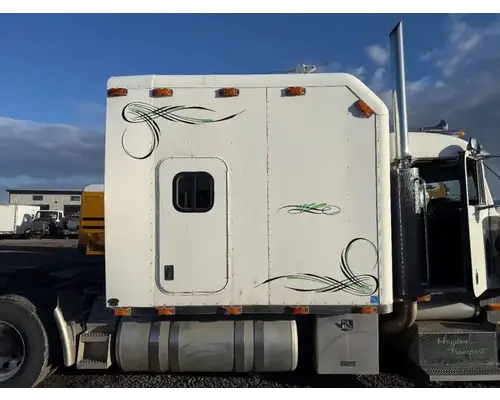 Peterbilt 379 Sleeper
