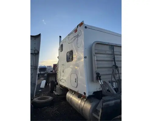 Peterbilt 379 Sleeper