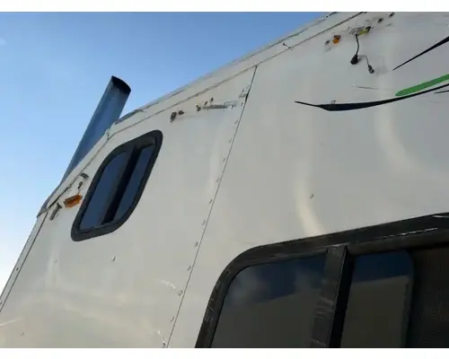 Peterbilt 379 Sleeper