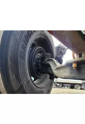 Peterbilt 379 Spindle / Knuckle, Front