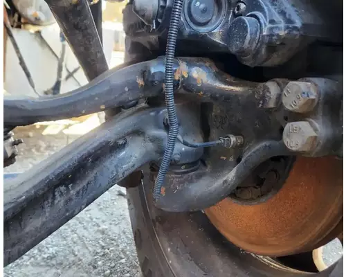 Peterbilt 379 Spindle  Knuckle, Front