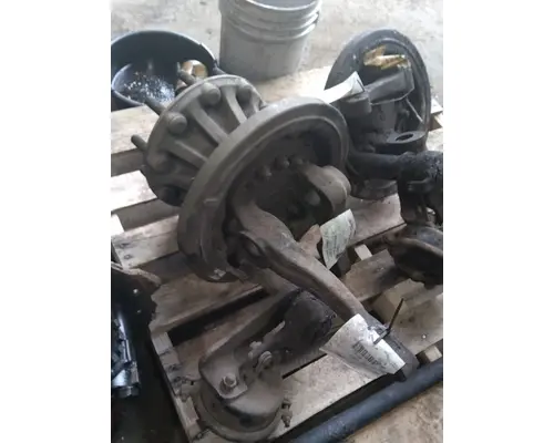 Spindle / Knuckle, Front PETERBILT 379 Truck Salvage International Inc