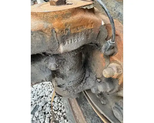 Spindle / Knuckle, Front Peterbilt 379 Holst Truck Parts