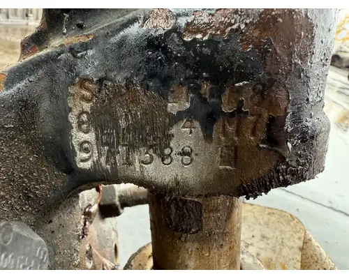 Spindle / Knuckle, Front Peterbilt 379 Holst Truck Parts