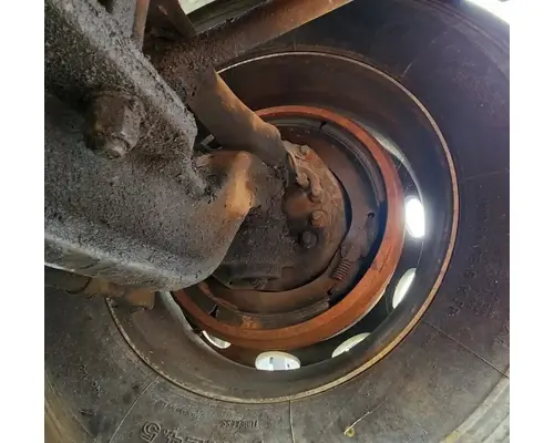 Spindle / Knuckle, Front Peterbilt 379 Complete Recycling Group LLC