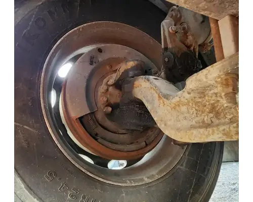 Spindle / Knuckle, Front Peterbilt 379 Complete Recycling Group LLC