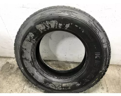 Peterbilt 379 Tires