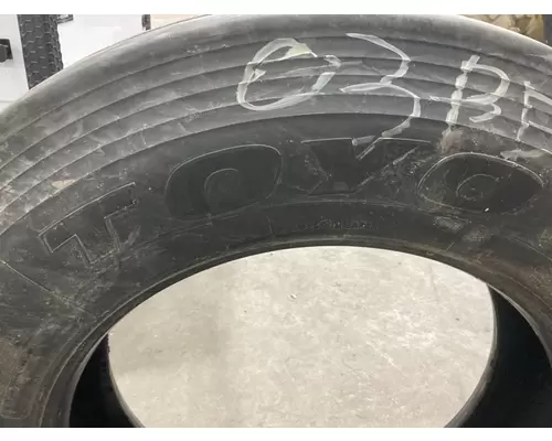 Peterbilt 379 Tires