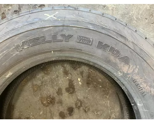 Peterbilt 379 Tires