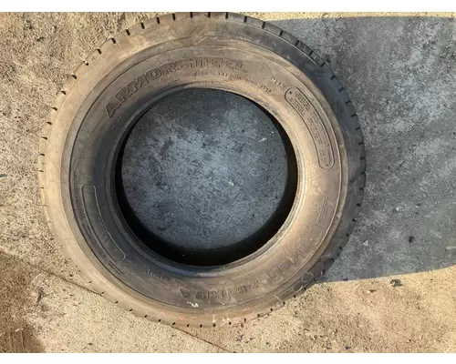 Peterbilt 379 Tires
