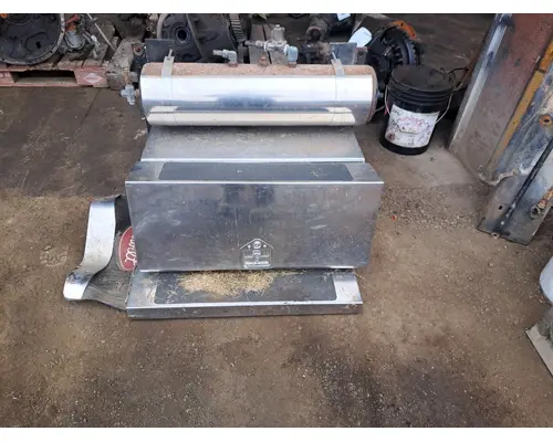 Tool Box PETERBILT 379 Truck Salvage International Inc