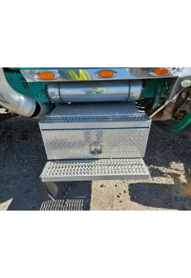 Peterbilt 379 Tool Box
