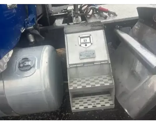 Peterbilt 379 Tool Box