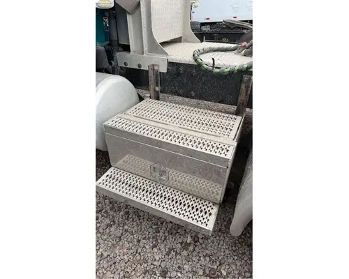 Peterbilt 379 Tool Box