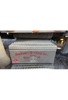 Peterbilt 379 Tool Box