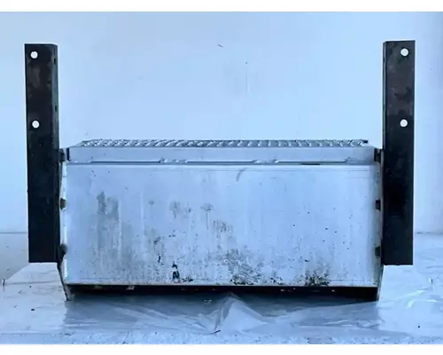 Peterbilt 379 Tool Box