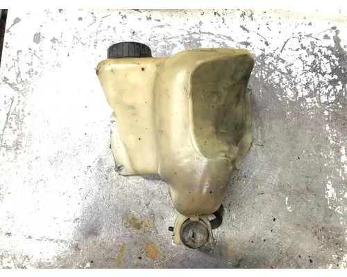Peterbilt 379 Windshield Washer Reservoir