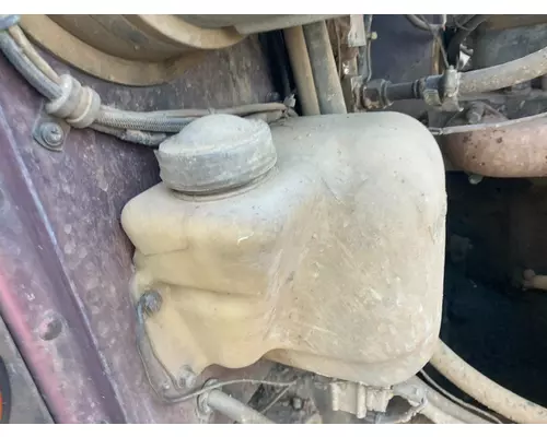 Windshield Washer Reservoir Peterbilt 379 Vander Haags Inc Kc