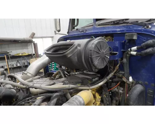 Air Cleaner PETERBILT 384 LKQ Thompson Motors - Wykoff