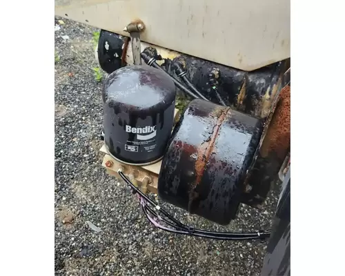 Air Dryer Peterbilt 384 Complete Recycling Group LLC