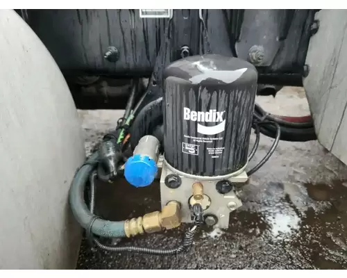 Peterbilt 384 Air Drier