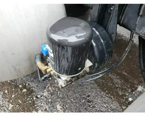 Peterbilt 384 Air Drier