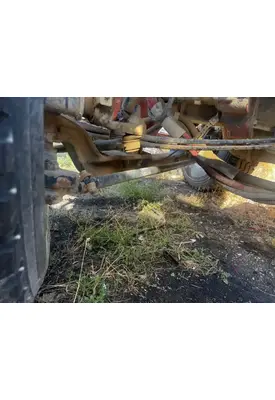 Peterbilt 384 Axle Assembly, Front (Steer)