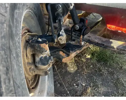 Peterbilt 384 Axle Assembly, Front (Steer)