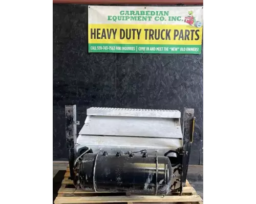 Peterbilt 384 Battery Box