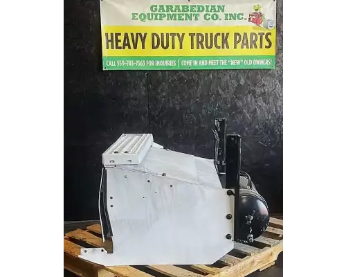 Peterbilt 384 Battery Box