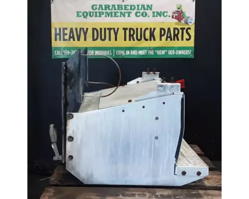 Peterbilt 384 Battery Box