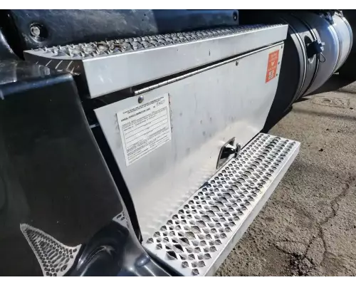 Peterbilt 384 Battery Box