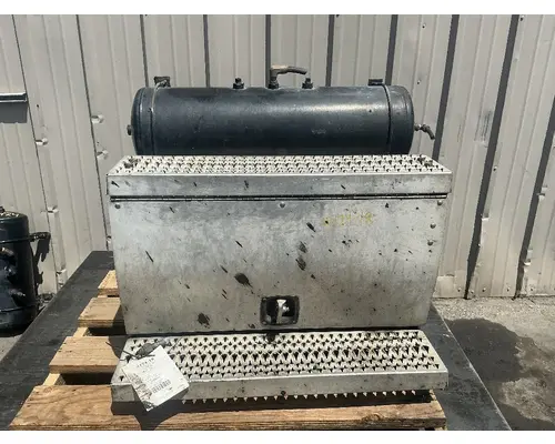 Battery Box PETERBILT 384 Geco - Fresno