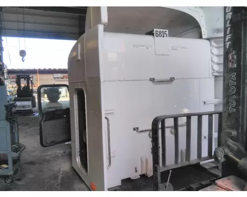 Cab PETERBILT 384 LKQ KC Truck Parts - Inland Empire