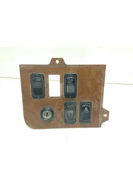 Peterbilt 384 Dash Assembly