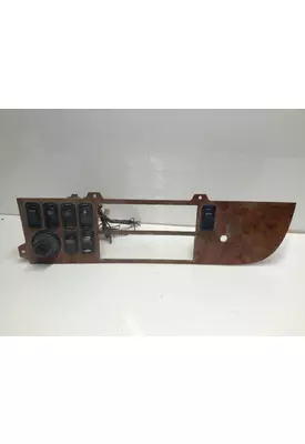 Peterbilt 384 Dash Assembly
