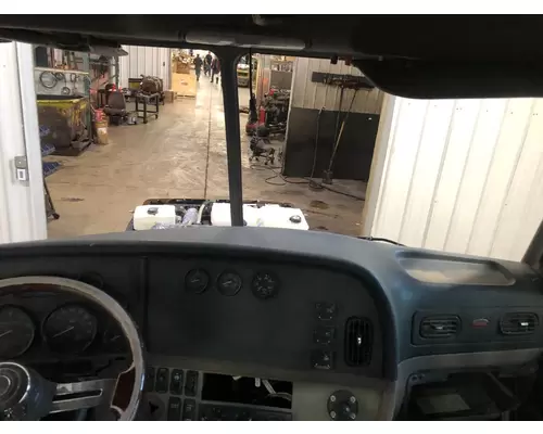 Peterbilt 384 Dash Assembly