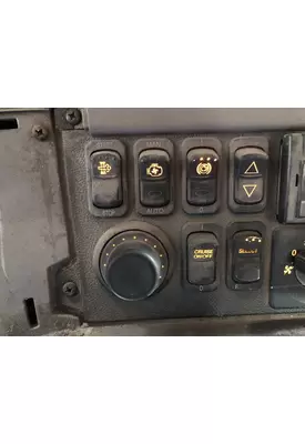 Peterbilt 384 Dash Assembly