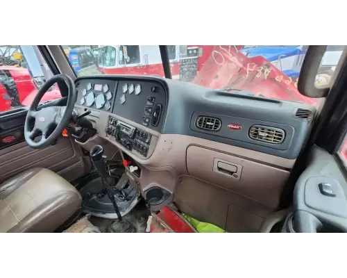 Peterbilt 384 Dash Assembly